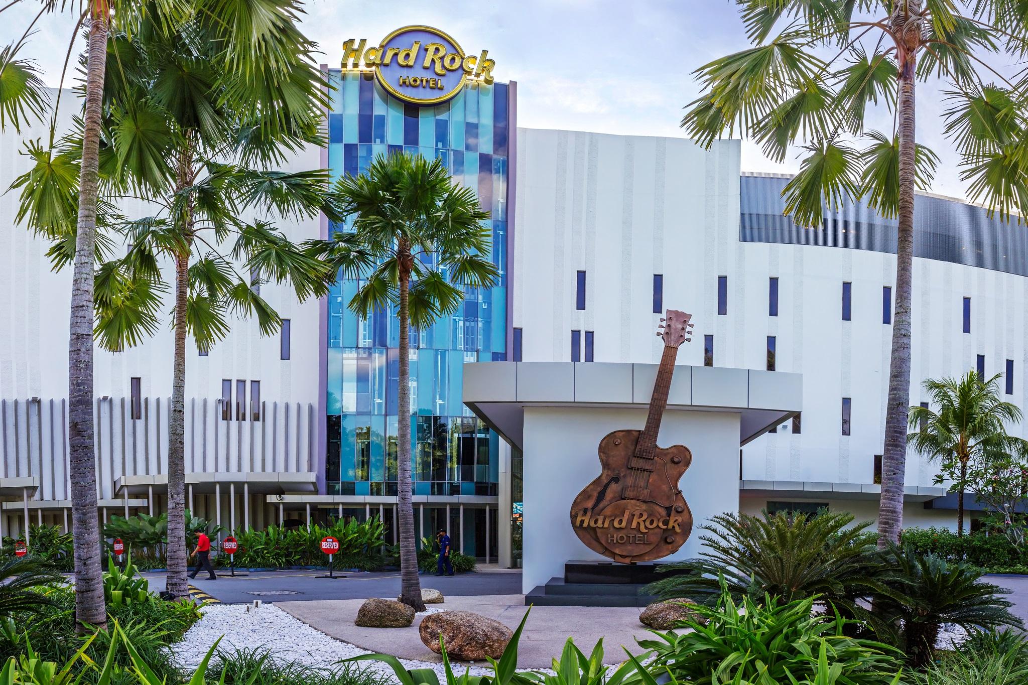 Hard Rock Hotel Penang Batu Ferringhi Exterior photo