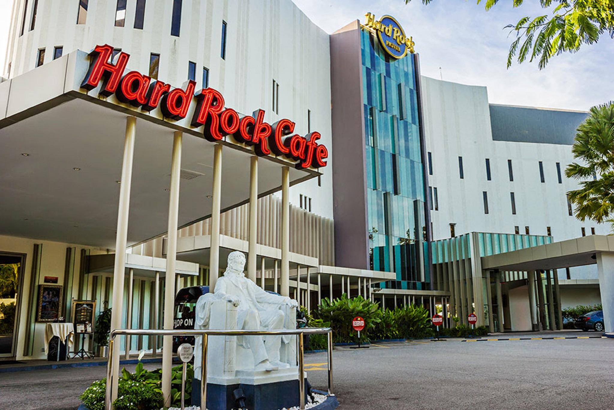 Hard Rock Hotel Penang Batu Ferringhi Exterior photo